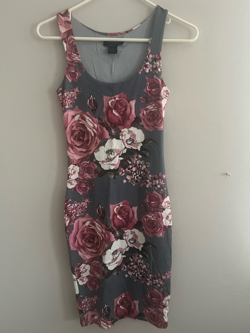 Bodycon Sleeveless Pink Rose Print Midi Dress